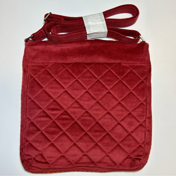 Vera Bradley Harry Potter Gryffindor Crossbody - Picture 2 of 3